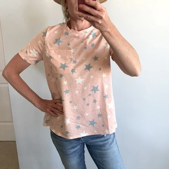 Peach Color Star Print Short Sleeve Tee - Picture 5 of 7